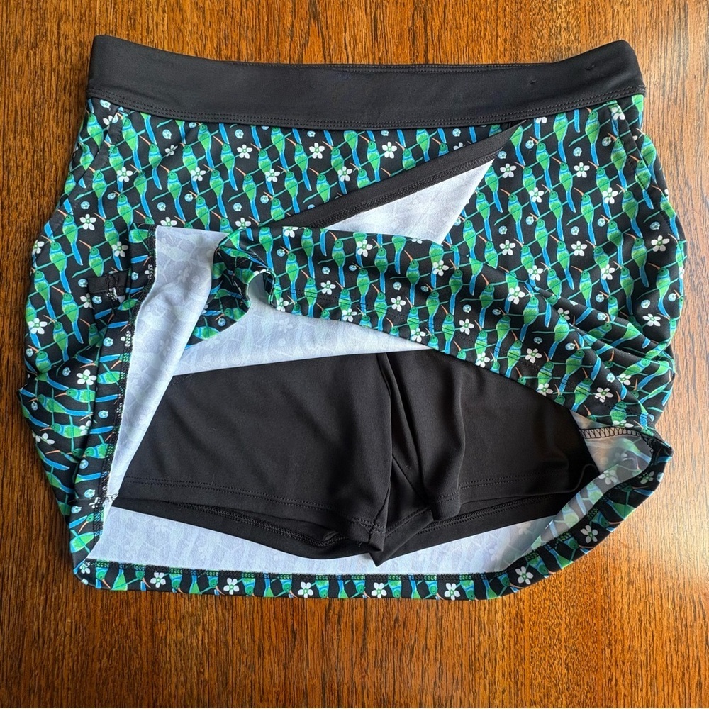 WOMENS HUMMINGBIRD PRINT WRAP GOLF/TENNIS SKORT SIZE MEDIUM - Picture 4 of 11
